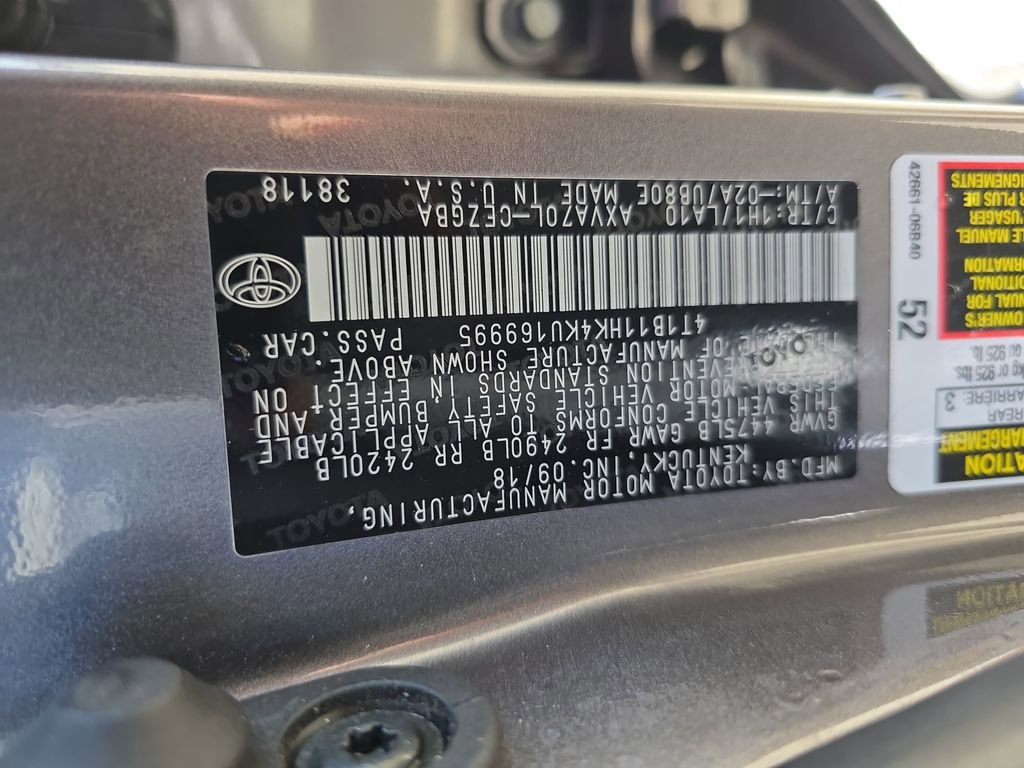 Used 2019 Toyota Camry XLE w/ Navigation Package image 31