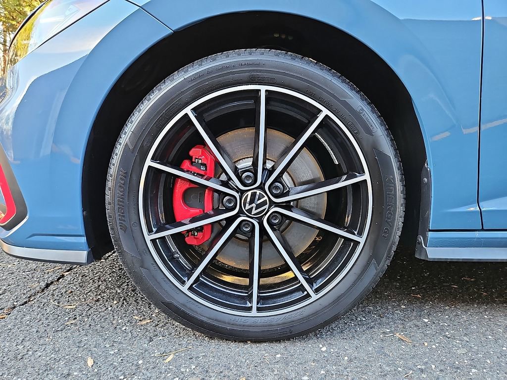 Certified 2025 Volkswagen Jetta GLI Autobahn image 9