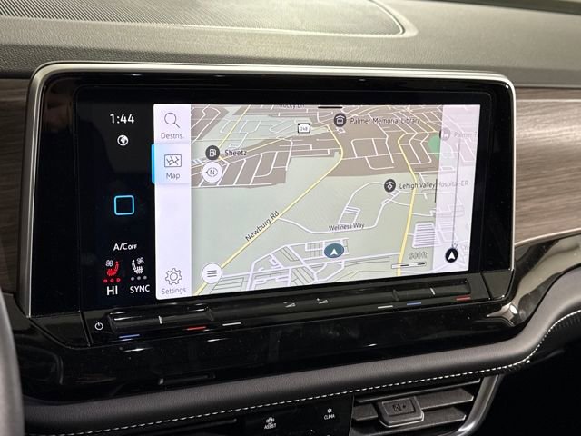 Used 2025 Volkswagen Atlas SEL image 21