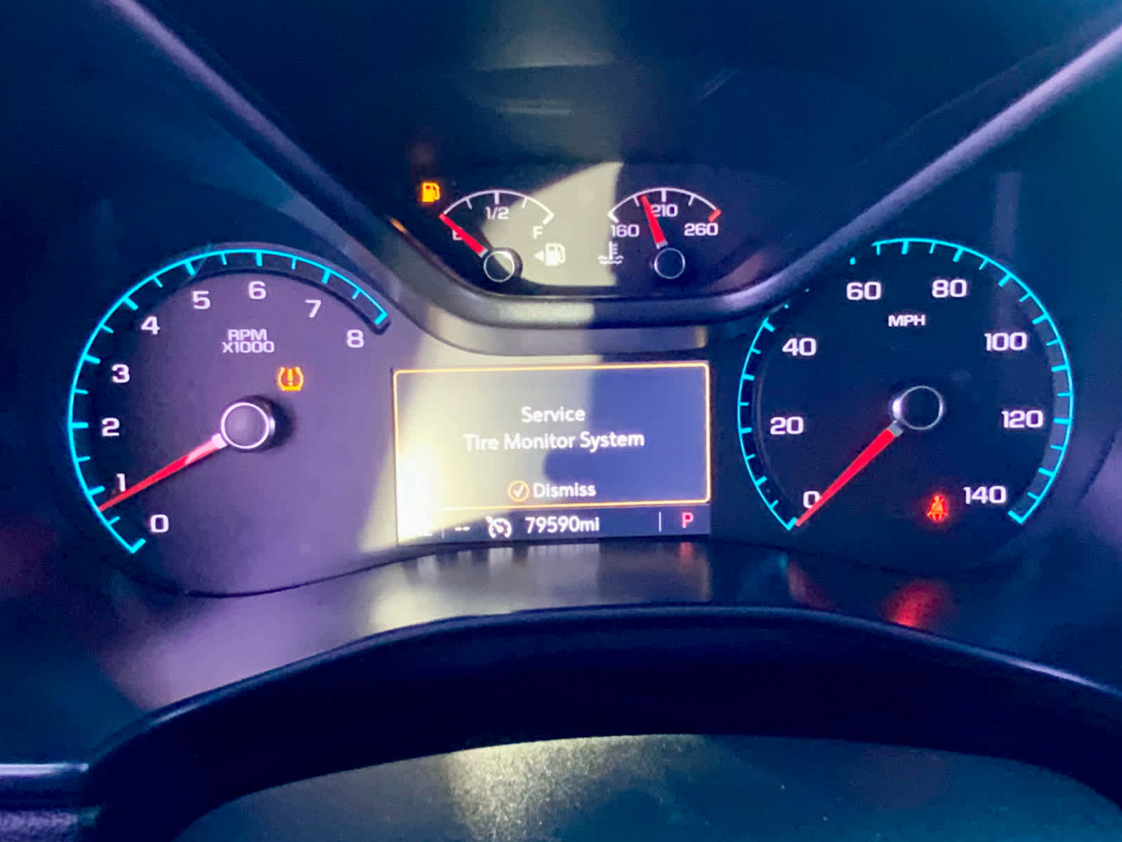 Used 2020 Chevrolet Colorado ZR2 image 38