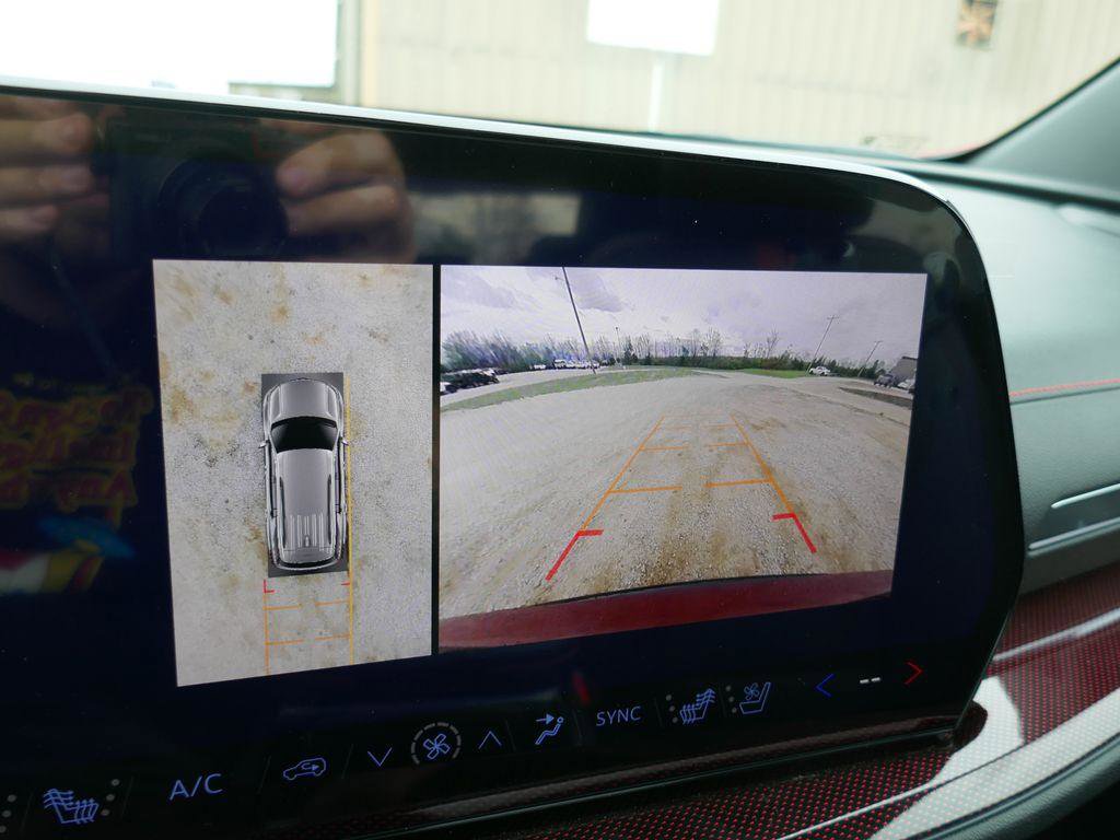 New 2026 Chevrolet Traverse RS image 29