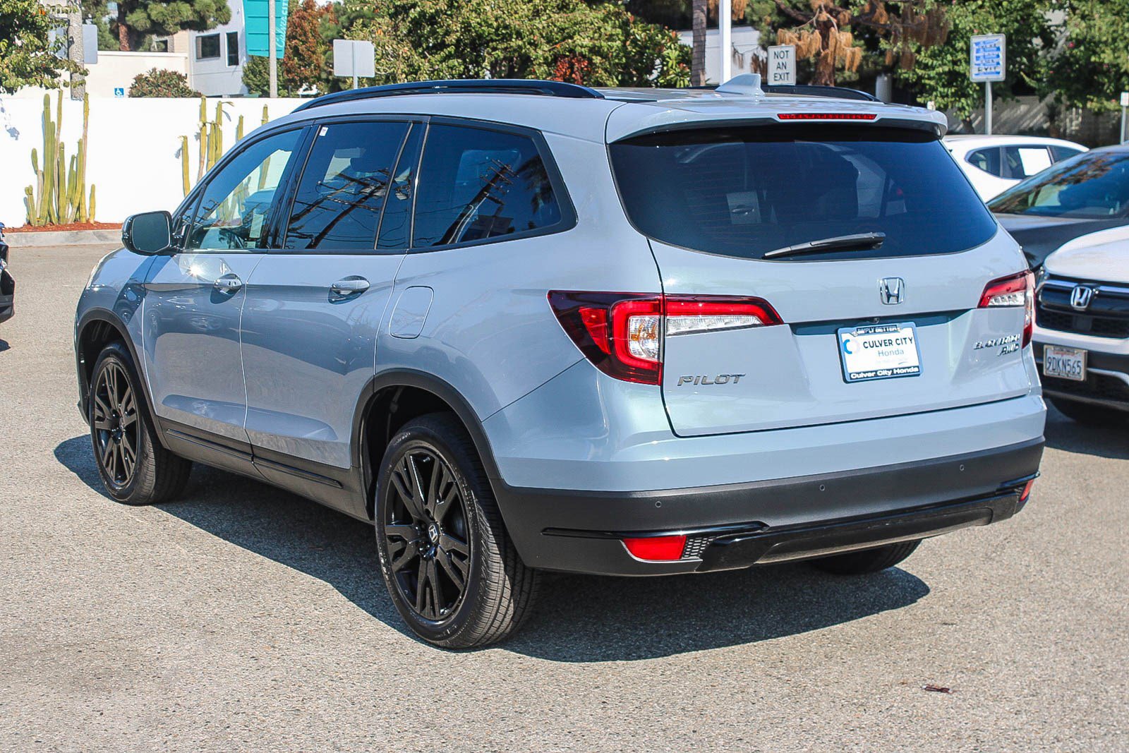 Used 2022 Honda Pilot Black Edition image 7