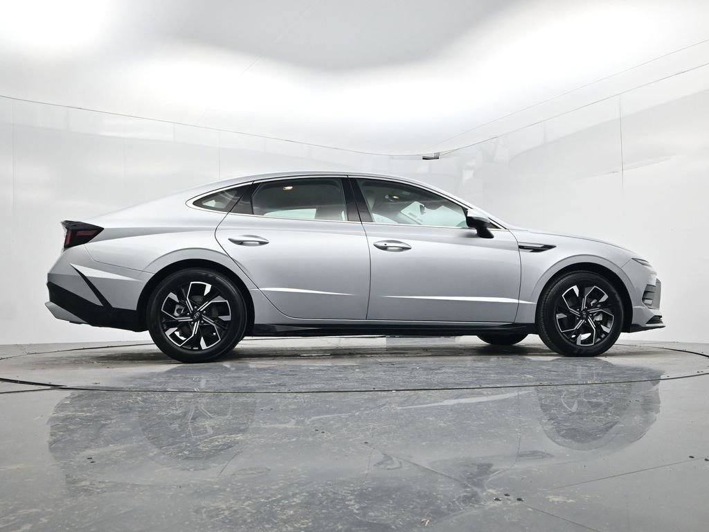 Used 2025 Hyundai Sonata SEL image 40
