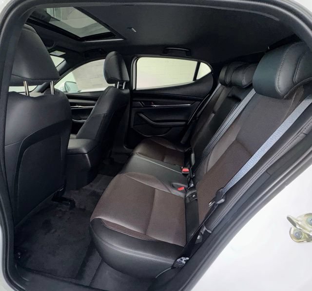 New 2026 MAZDA MAZDA3 2.5 S Hatchback w/ Premium Pkg FWD image 12