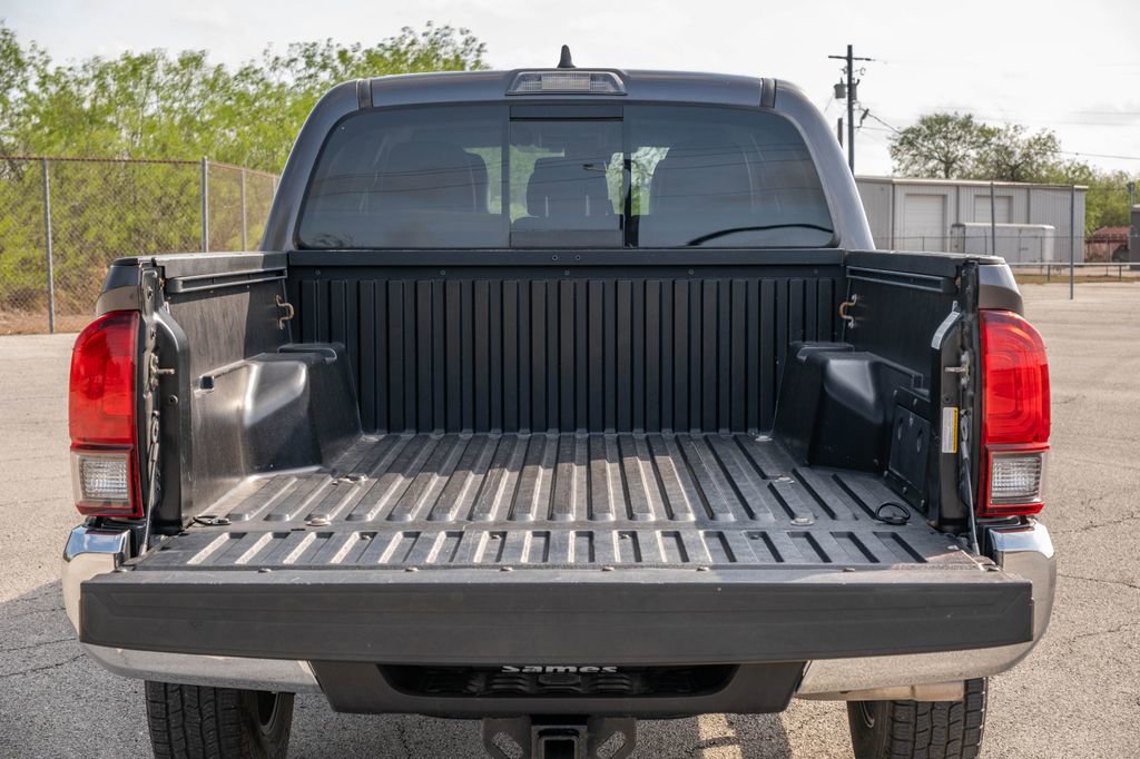 Used 2020 Toyota Tacoma SR5 image 22