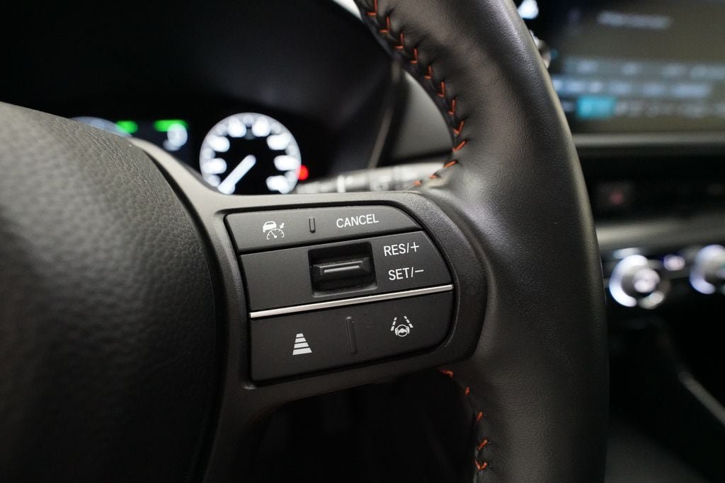 Used 2025 Honda CR-V Sport-L image 19