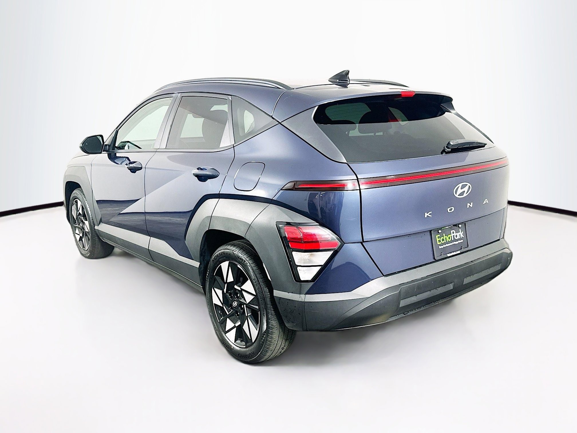 Used 2025 Hyundai Kona SEL image 5