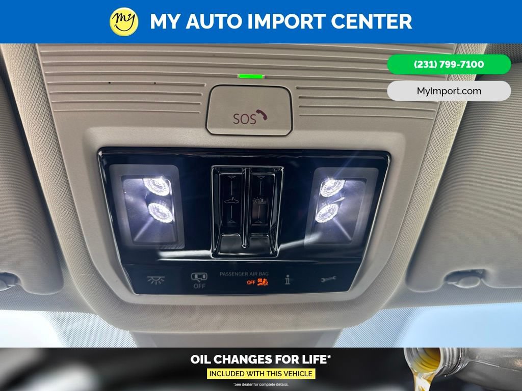 Used 2025 Volkswagen Atlas SEL Premium R-Line AWD/4WD image 24