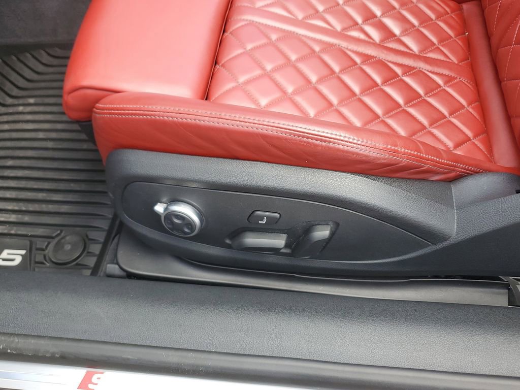 Certified 2023 Audi S5 Premium Plus w/ Premium Plus Package AWD/4WD image 24