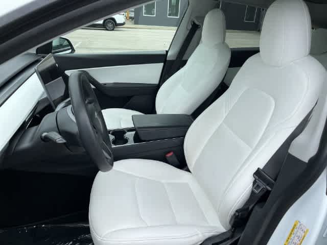 Used 2021 Tesla Model Y Long Range AWD/4WD image 10