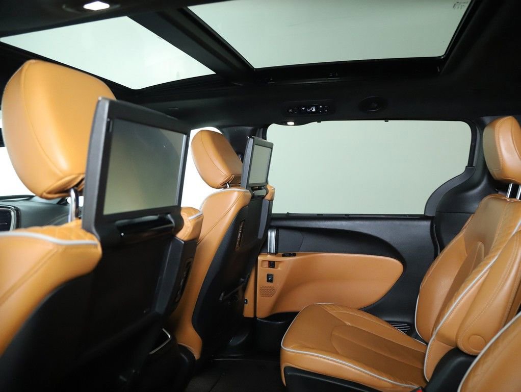 Used 2022 Chrysler Pacifica Pinnacle image 18