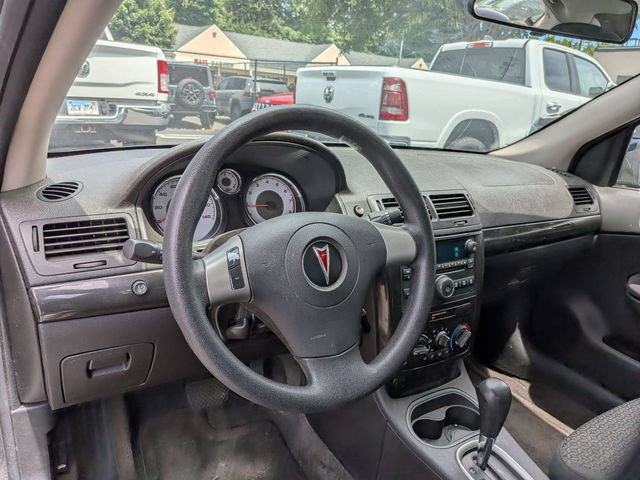 Used 2008 Pontiac G5 FWD image 10