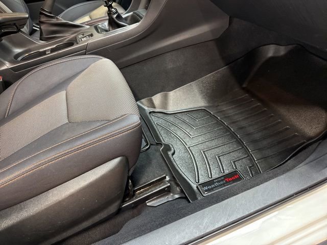 Used 2020 Subaru Crosstrek 2.0i Premium image 9