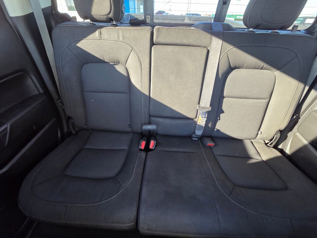 Used 2020 Chevrolet Colorado LT w/ LT Convenience Package image 24