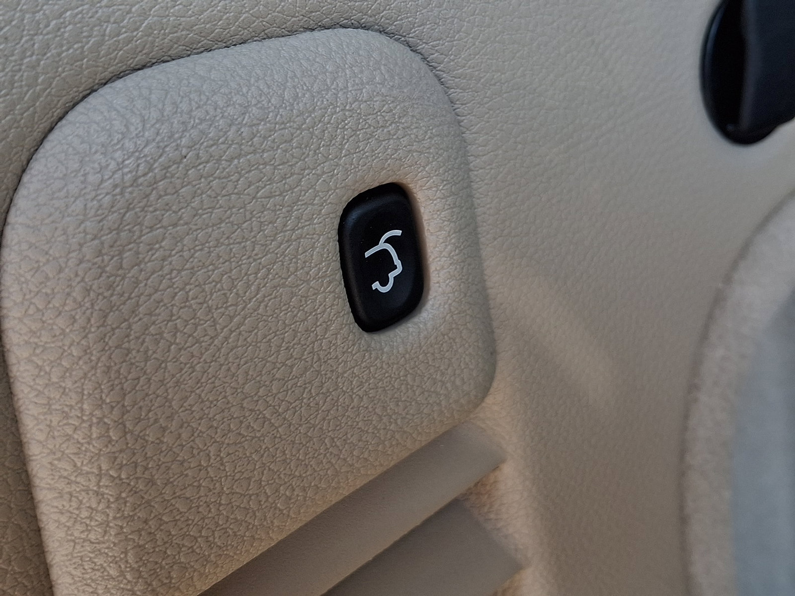 Used 2021 Jeep Grand Cherokee Overland image 33