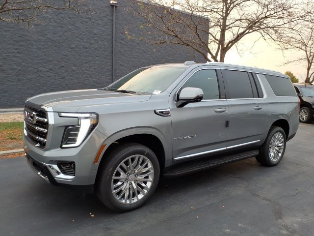 New 2027 GMC Yukon XL Elevation w/ Elevation Premium Package AWD/4WD image 11