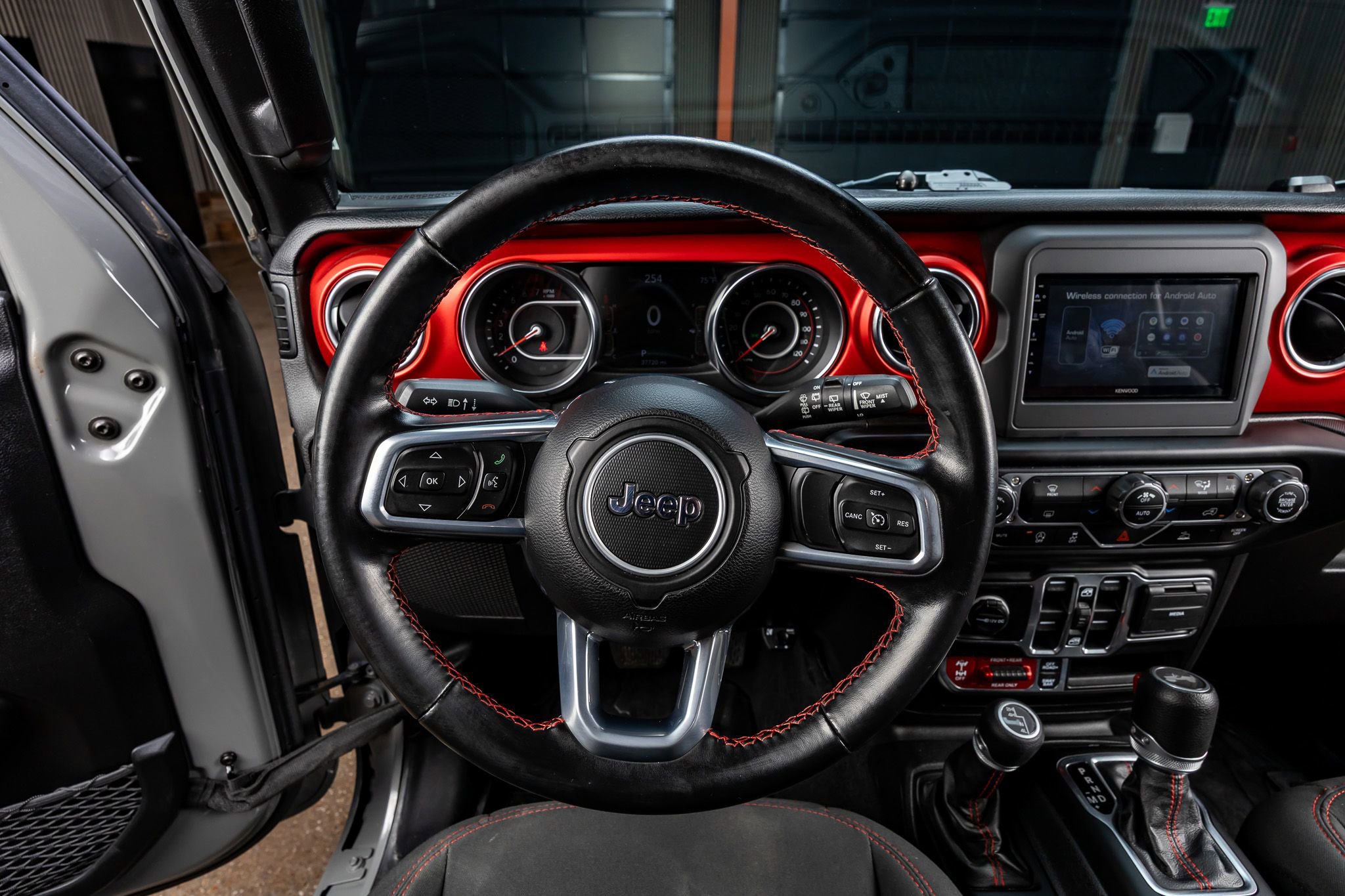 Used 2021 Jeep Wrangler Unlimited Rubicon AWD/4WD image 18
