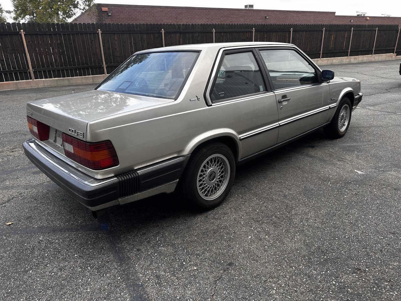 Used 1990 Volvo 780 Turbo RWD image 4