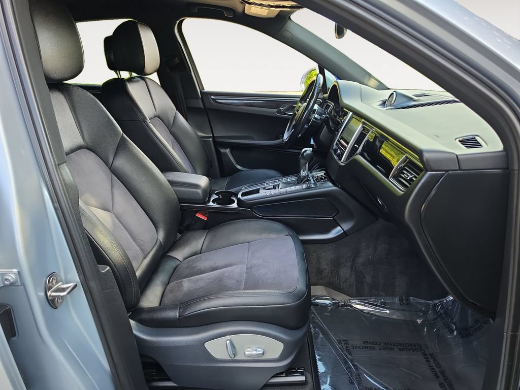 Used 2015 Porsche Macan S AWD/4WD image 15