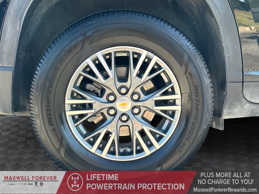 Used 2024 Chevrolet Traverse LT image 23