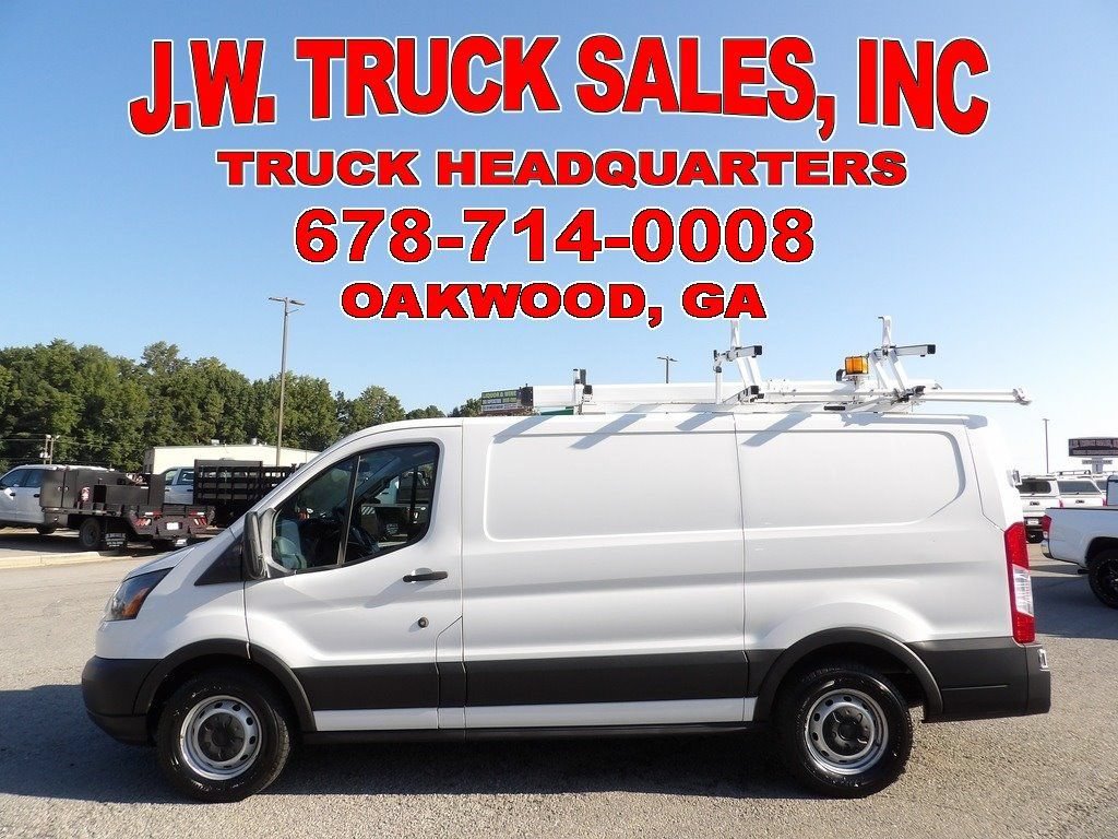 Used 2019 Ford Transit 150 130 Low Roof RWD image 2