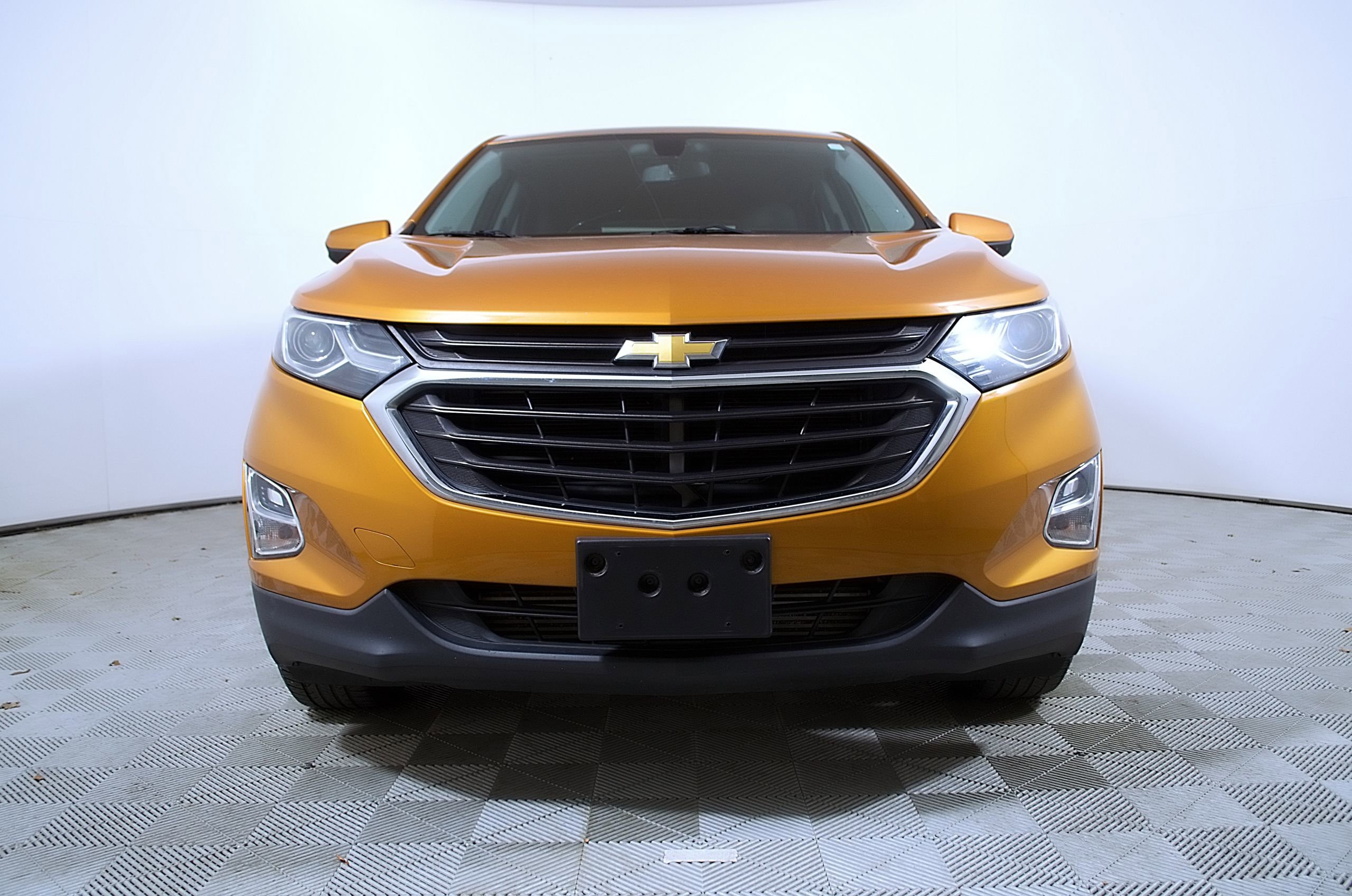 Used 2018 Chevrolet Equinox LT FWD image 6