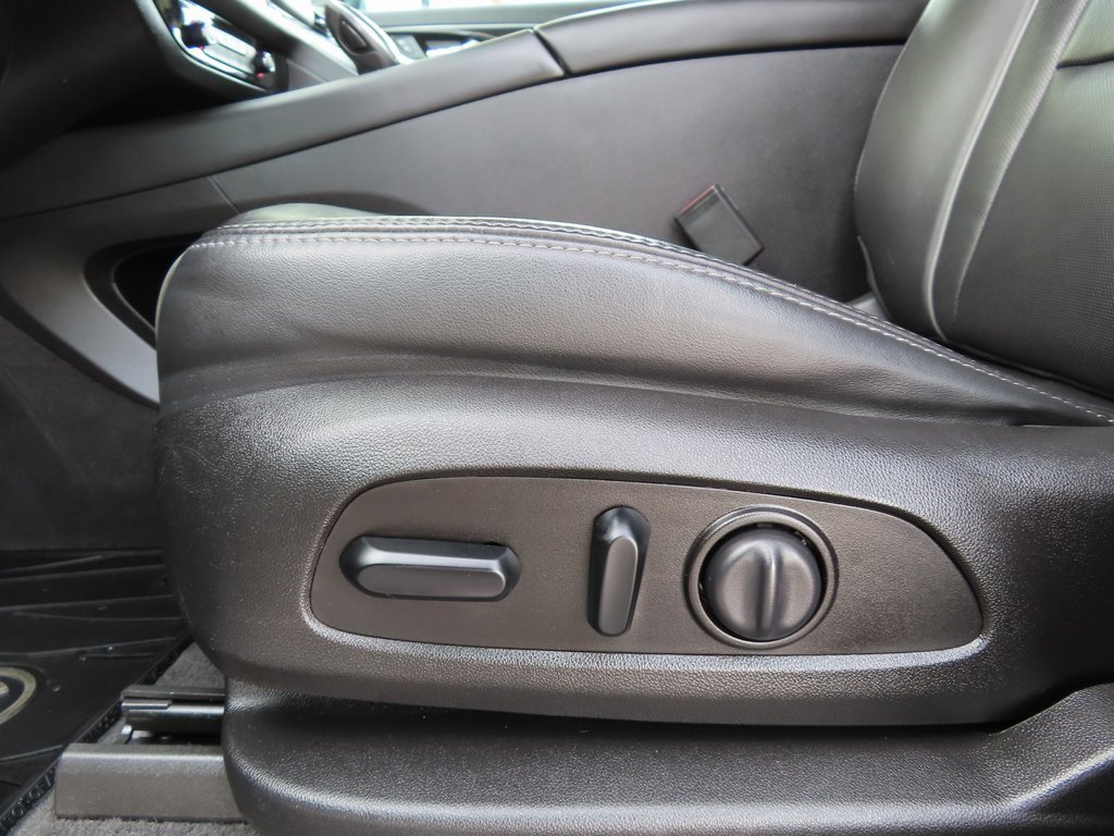 Certified 2019 Buick Enclave Avenir w/ Avenir Technology Package image 8