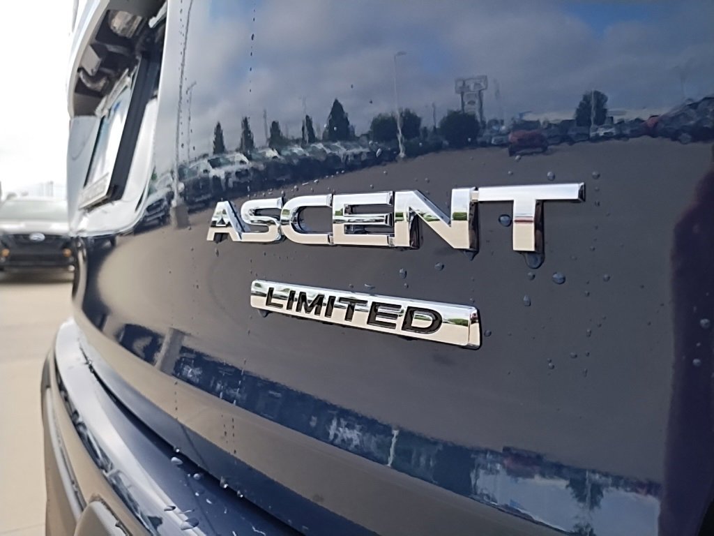 New 2025 Subaru Ascent Limited image 13