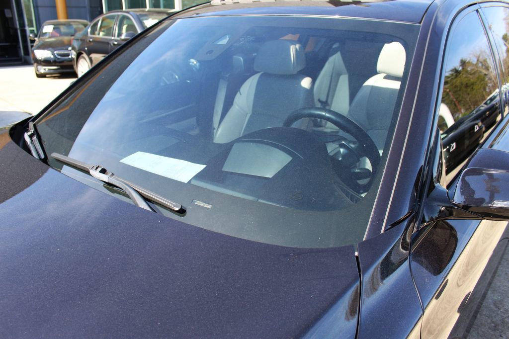 Used 2014 BMW 750Li xDrive AWD/4WD image 22