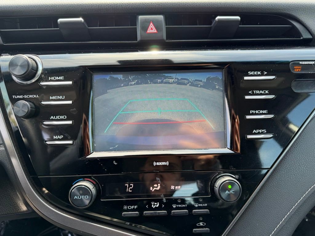 Used 2020 Toyota Camry SE image 21