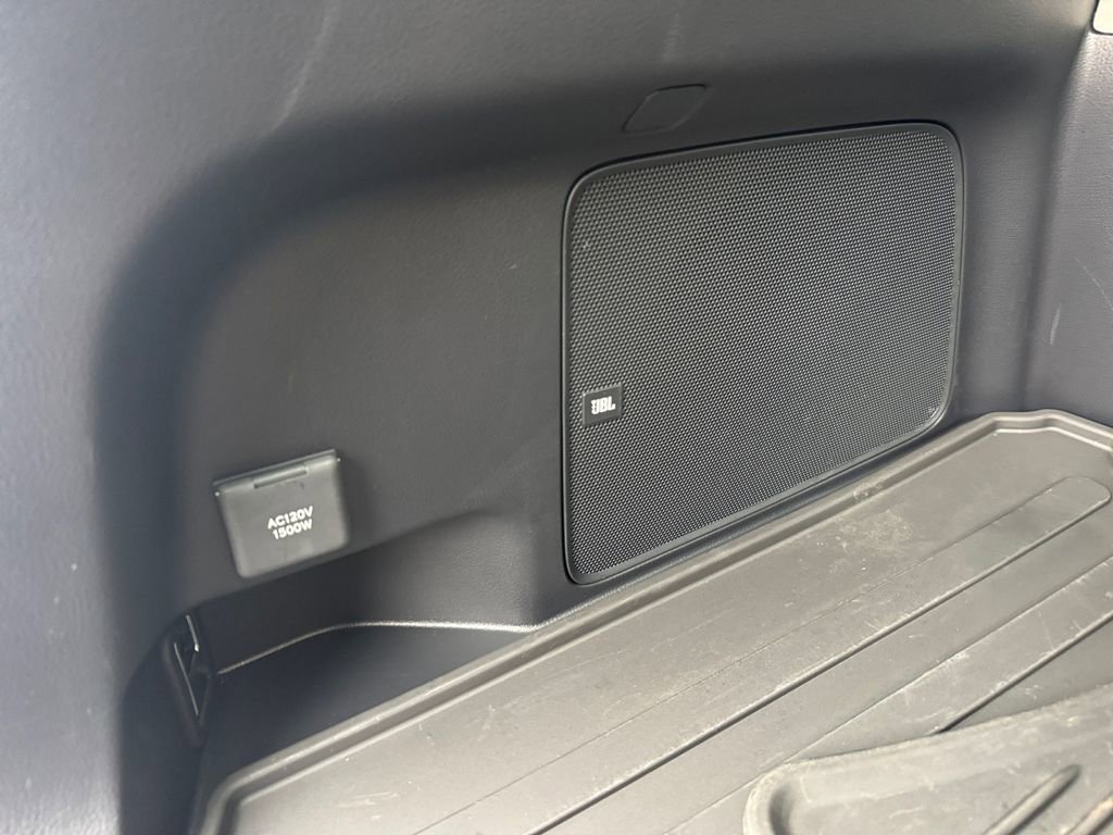 Used 2026 Toyota Grand Highlander AWD Hybrid image 18