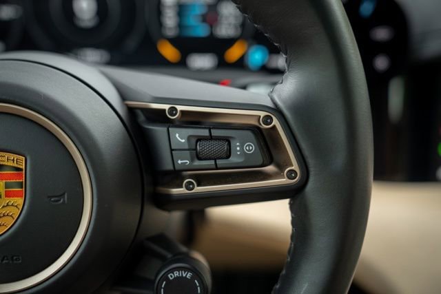 Used 2020 Porsche Taycan Turbo image 30