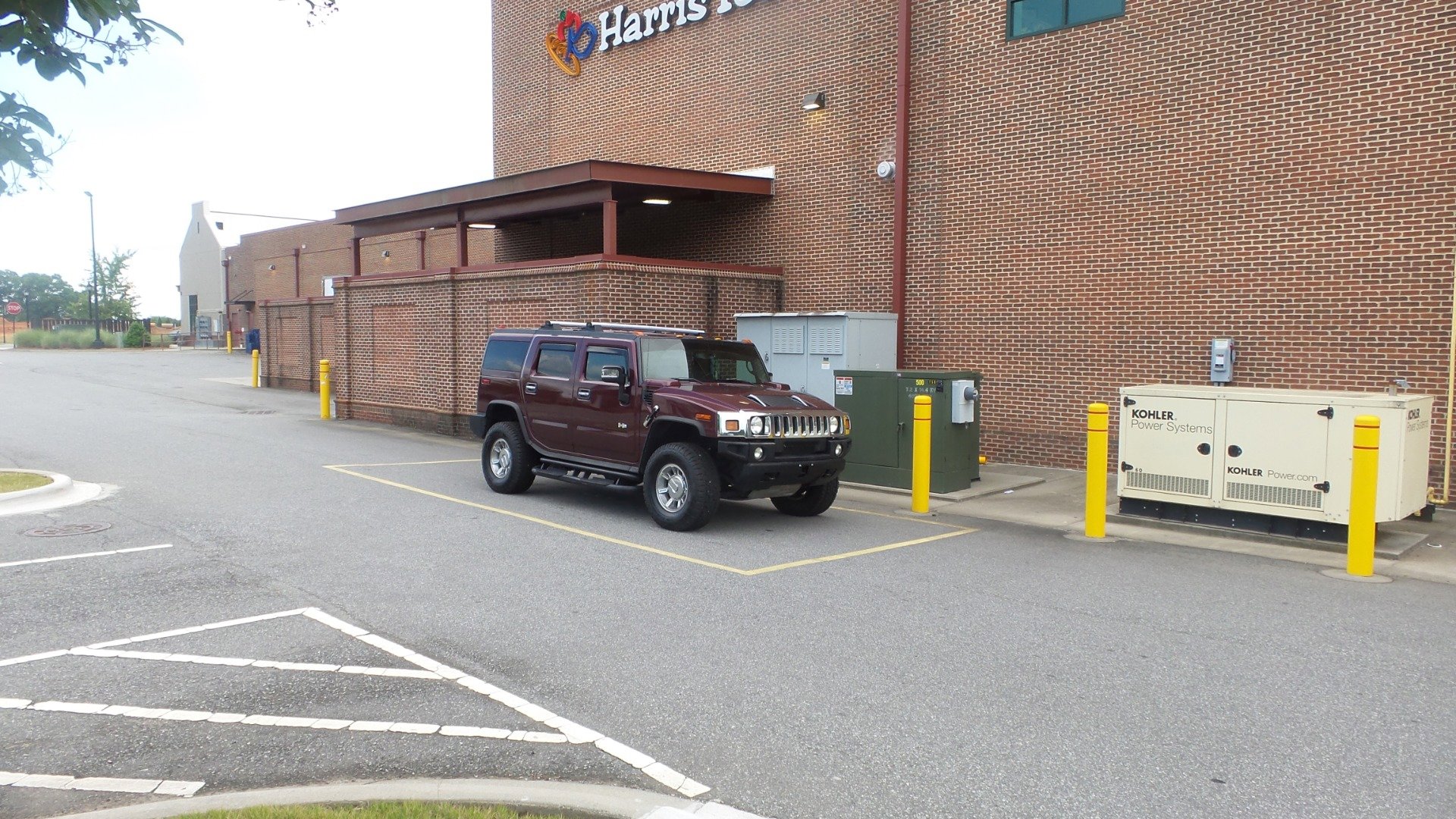 Used 2007 HUMMER H2 image 10