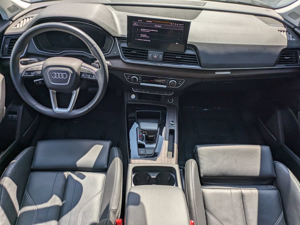 Used 2025 Audi Q5 e Premium Plus w/ Premium Plus Package AWD/4WD image 14