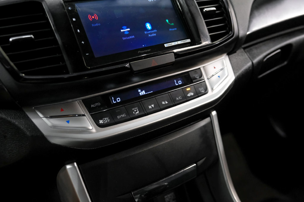 Used 2014 Honda Accord Sport image 29