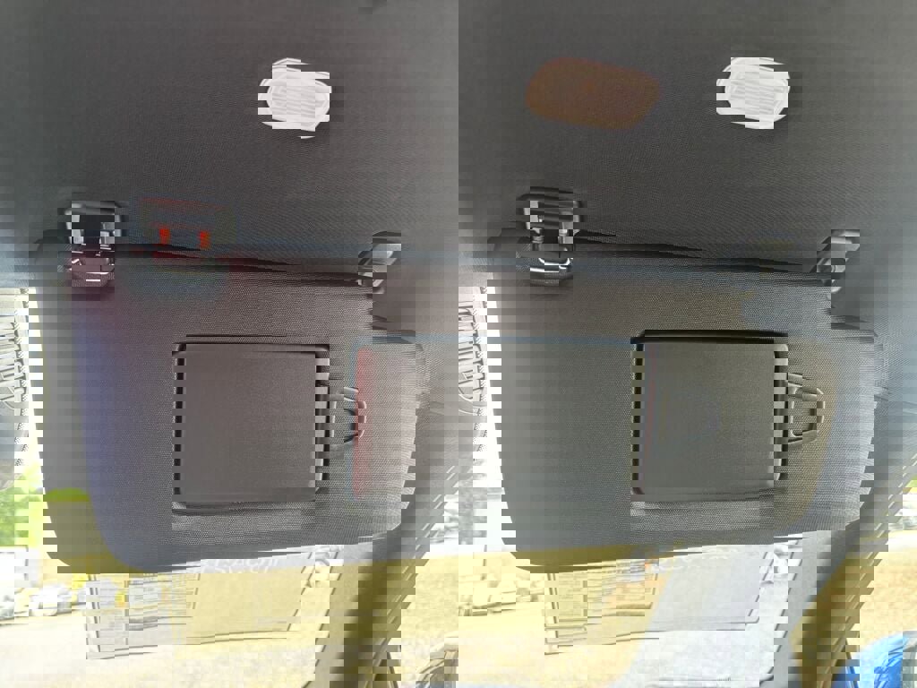 New 2026 Mercedes-Benz GLC 300 4MATIC image 26