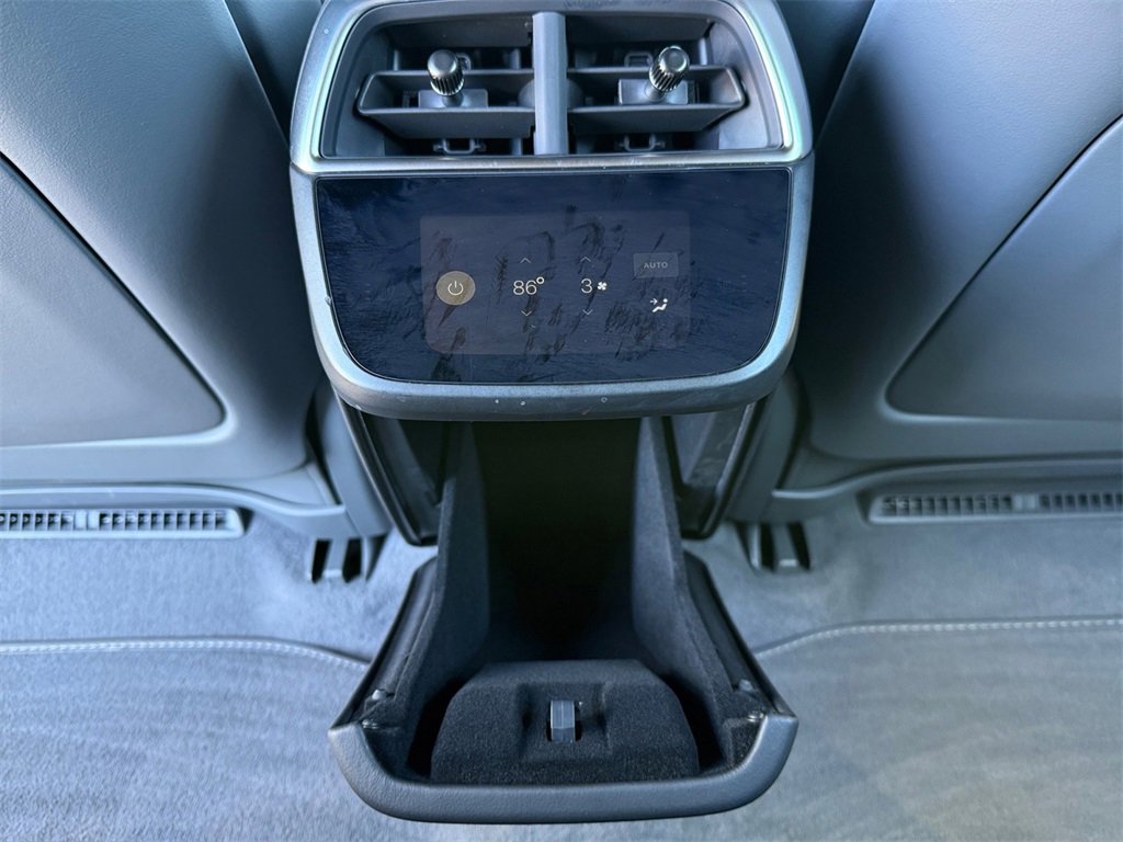 Used 2024 Lucid Air Pure image 28