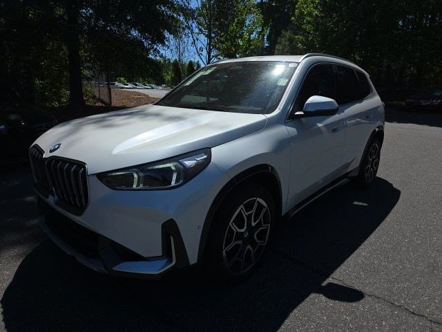 Certified 2025 BMW X1 xDrive28i w/ Technology Package AWD/4WD image 1