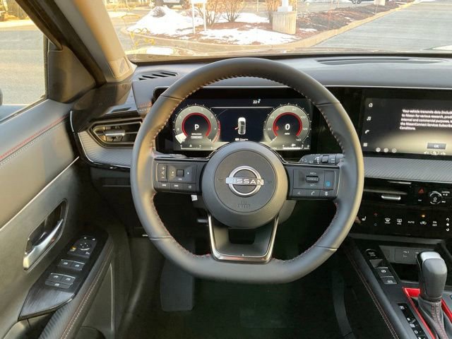 New 2026 Nissan Kicks SR w/ Cold Weather Package image 16
