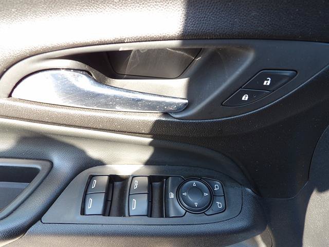 Used 2020 Chevrolet Equinox LT FWD image 13