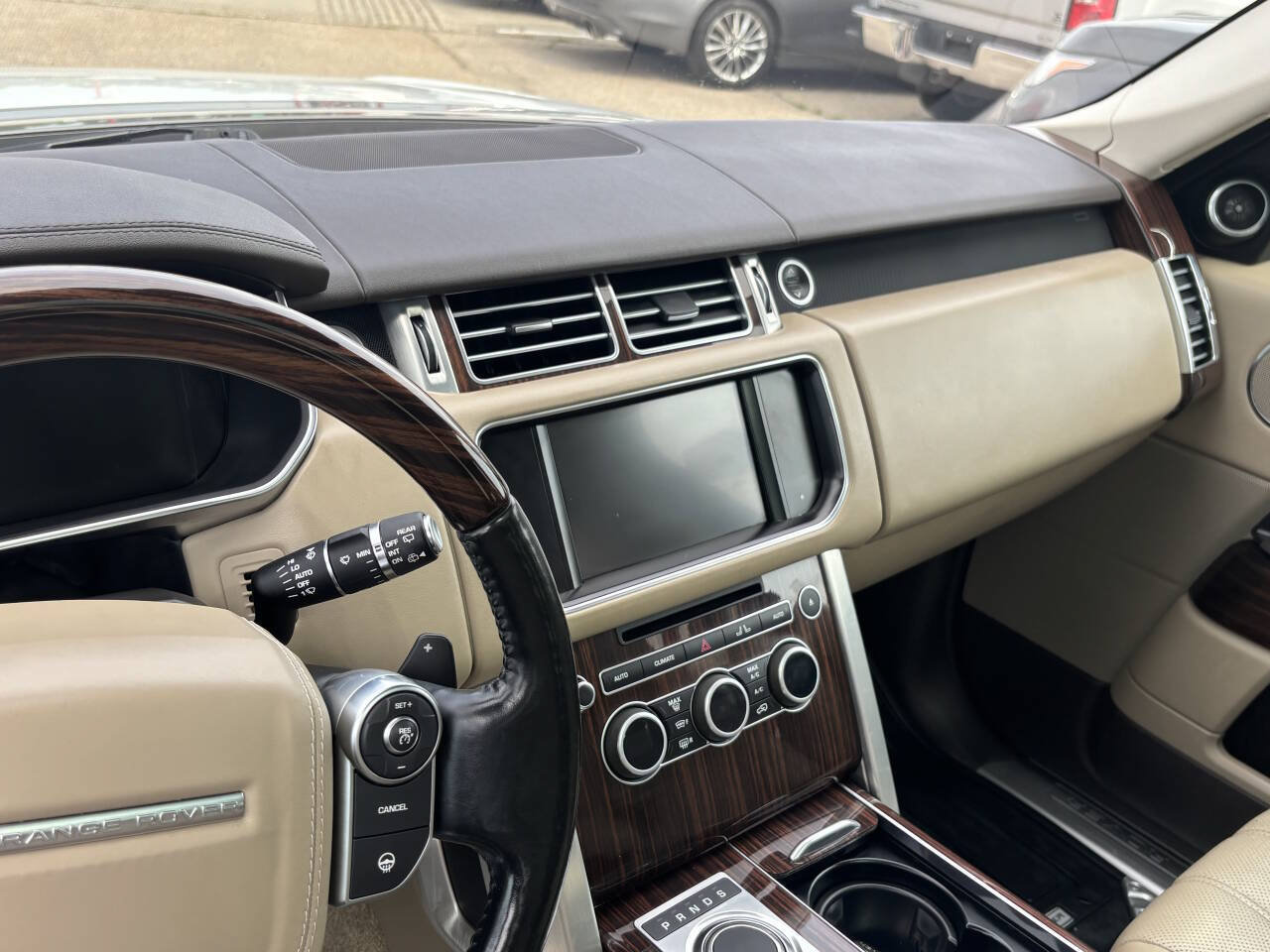 Used 2016 Land Rover Range Rover HSE AWD/4WD image 19