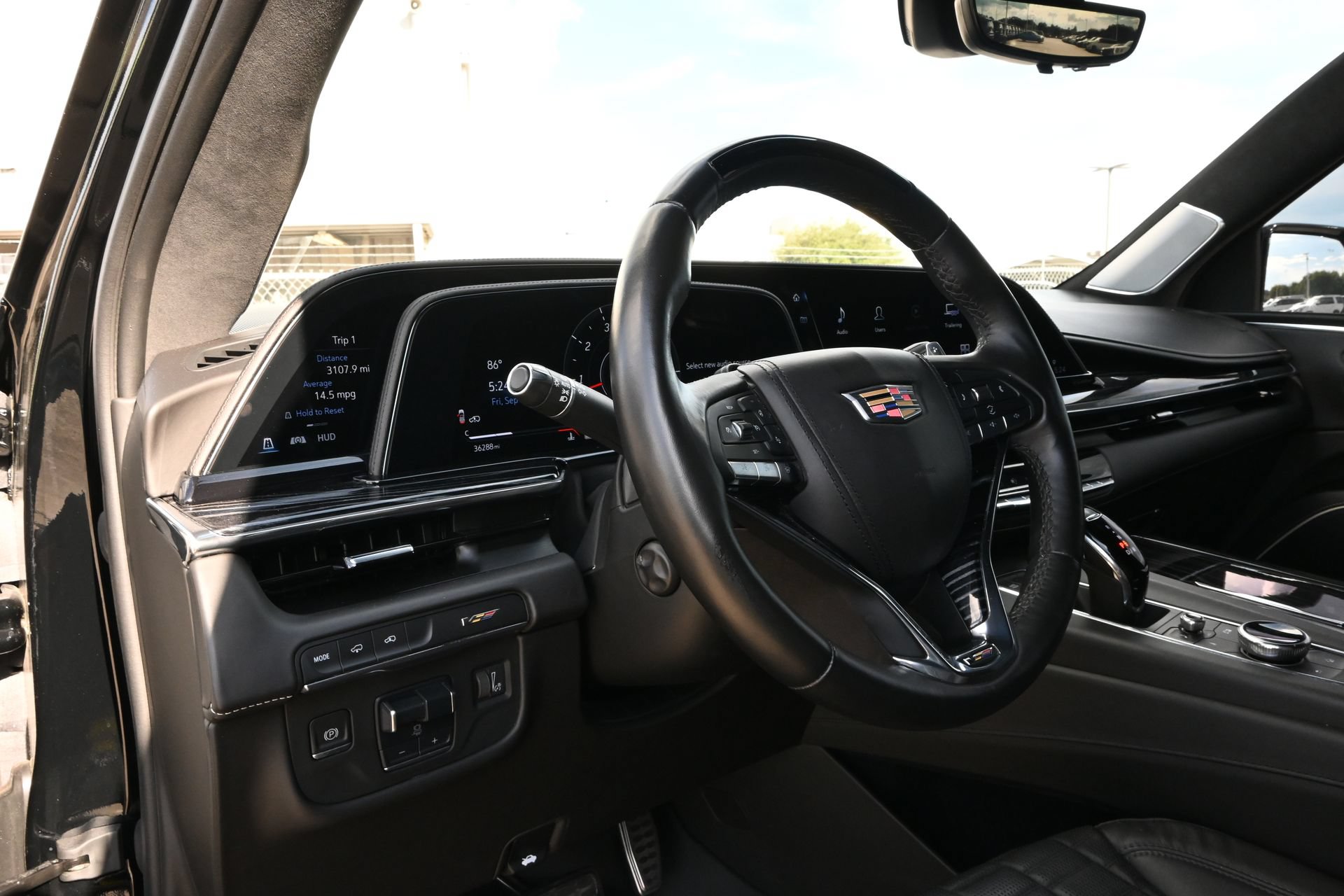 Used 2023 Cadillac Escalade V AWD/4WD image 18