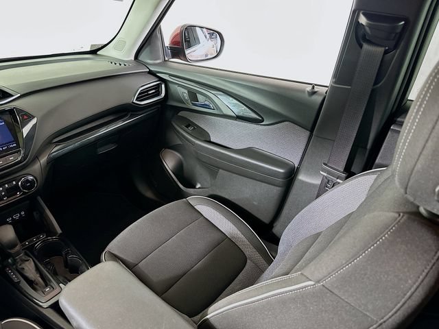 Used 2023 Chevrolet TrailBlazer LT w/ Convenience Package FWD image 31