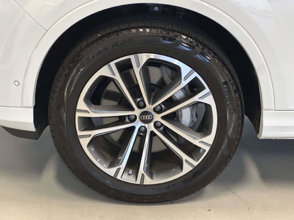 Used 2026 Audi Q7 2.0T Premium AWD/4WD image 7