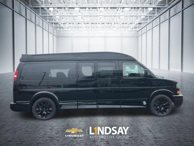 New 2026 Chevrolet Express 2500 Extended w/ Driver Convenience Package RWD image 4