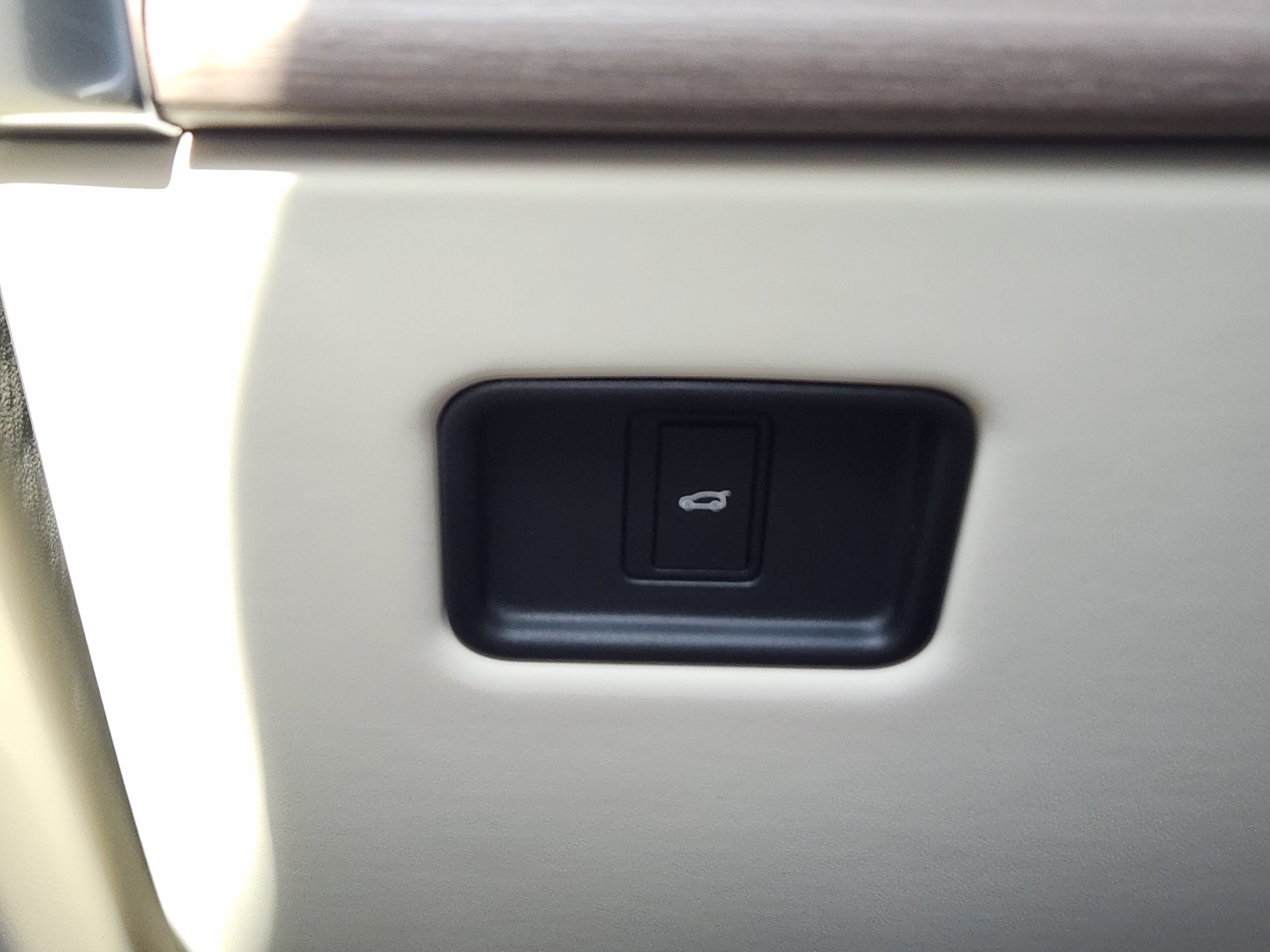 New 2026 Land Rover Range Rover SE AWD/4WD image 33