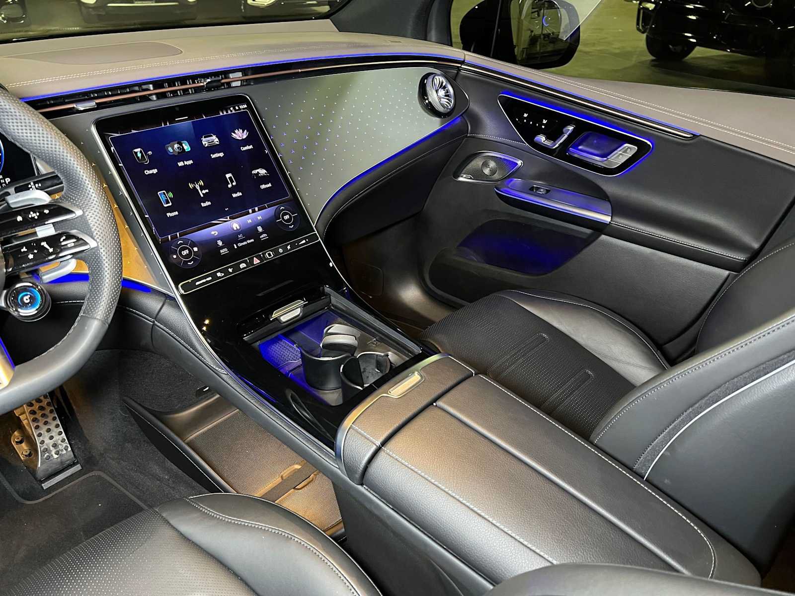 Certified 2024 Mercedes-Benz EQE AMG 4MATIC SUV image 41
