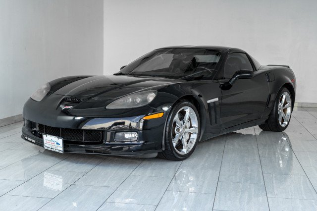 Used 2013 Chevrolet Corvette Grand Sport w/ 3LT Preferred Equipment Group RWD image 4