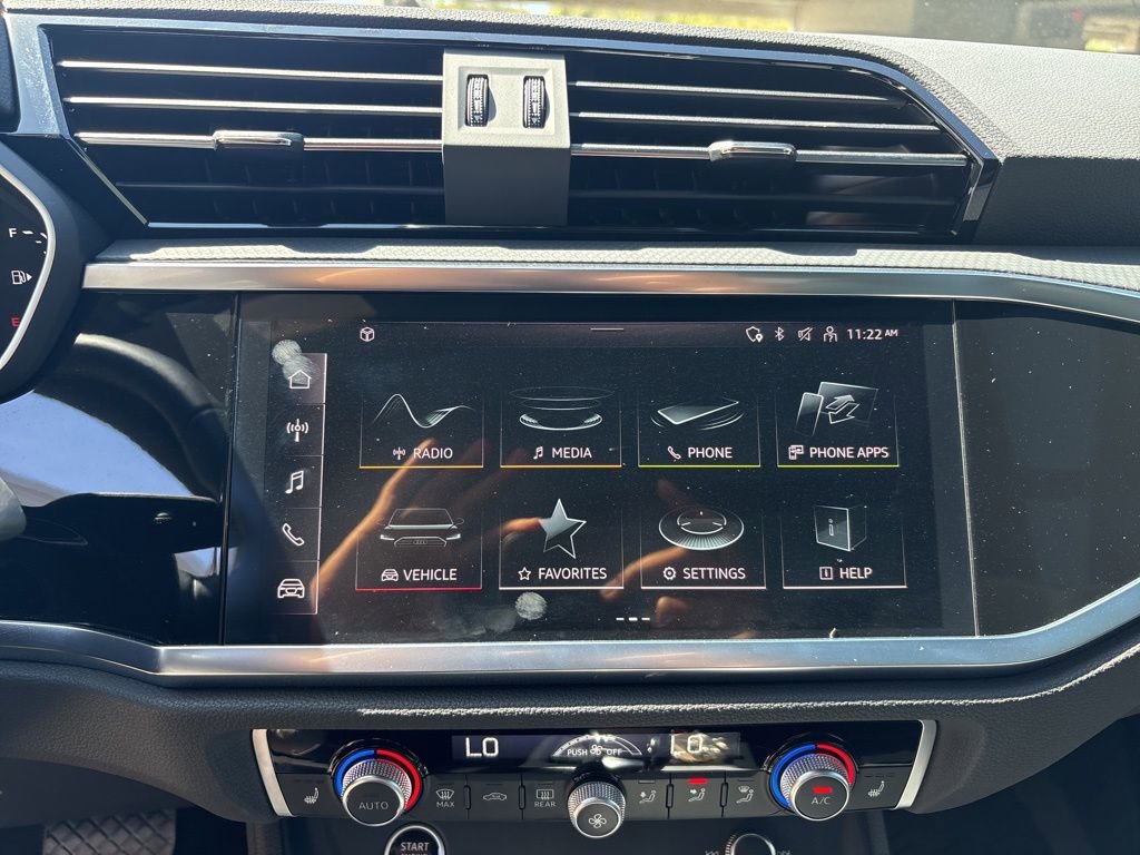 Used 2025 Audi Q3 2.0T Premium w/ Convenience Package image 20