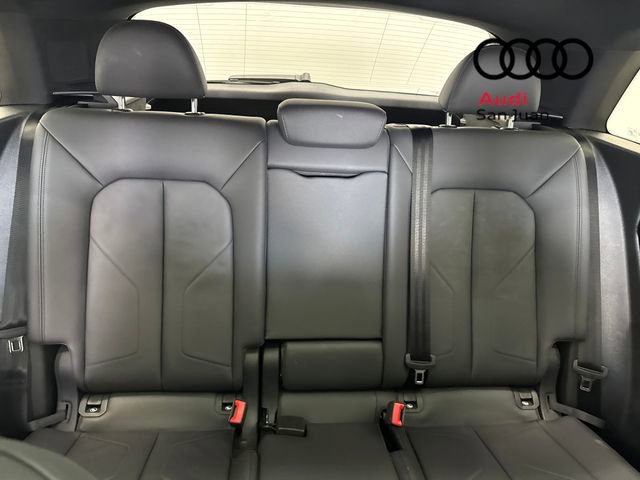 Used 2025 Audi Q3 2.0T Premium w/ Convenience Package image 34